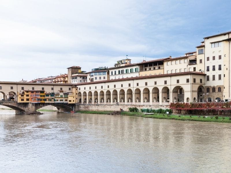 Things to do in Florence_vasari passage