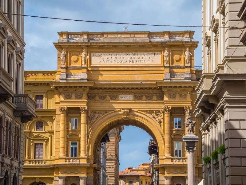 Piazza della repubblica florence
