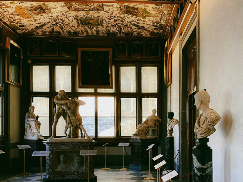 Uffizi Gallery (2)